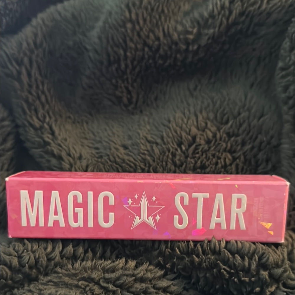 Jeffree Star Magic Star Liquid Concealer C11
